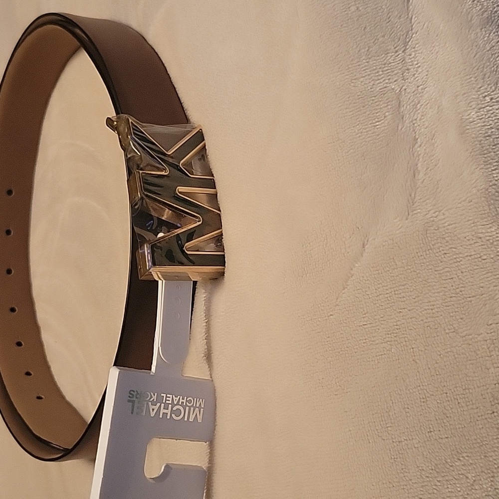 Michael Kors Women's Belt with Gold Buckle - Picture 10 of 12